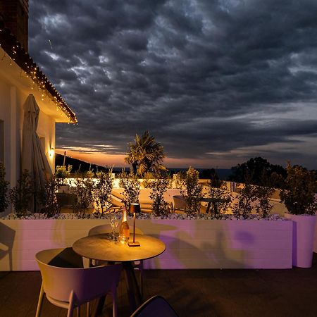 阿布鲁齐的罗塞托Terrazza Sul Mare住宿加早餐旅馆 外观 照片